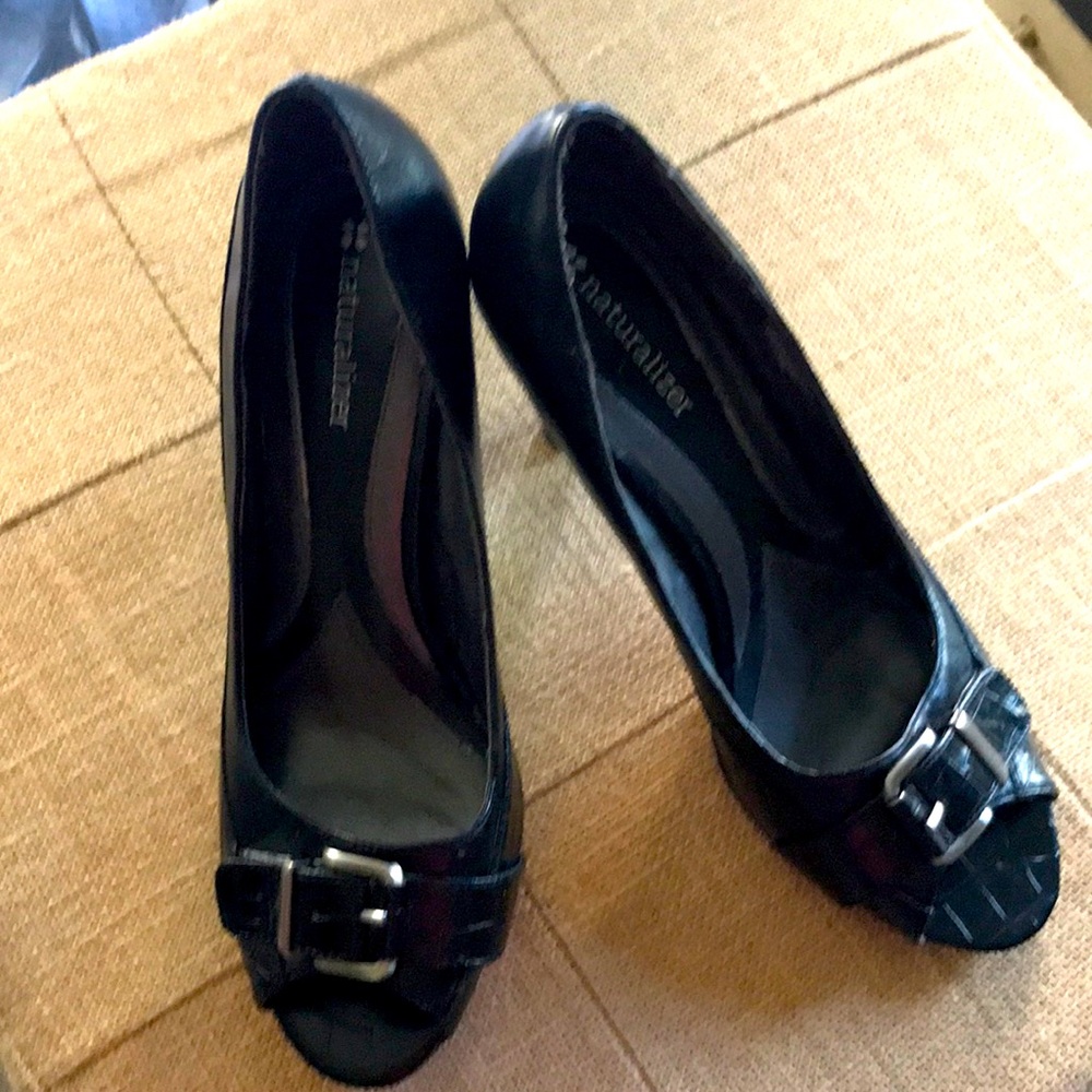 Ladies shoes
